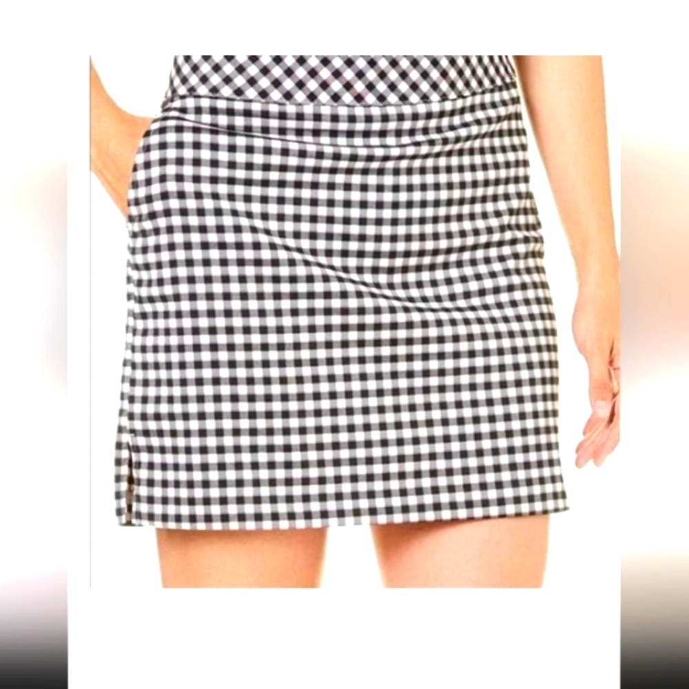 IZOD Golf Skort